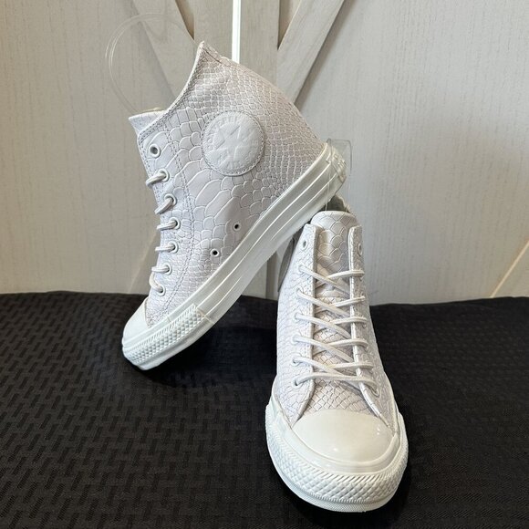Chuck Taylor® All Star® 'Embossed Reptile' Wedge Sneakers - Picture 5 of 11